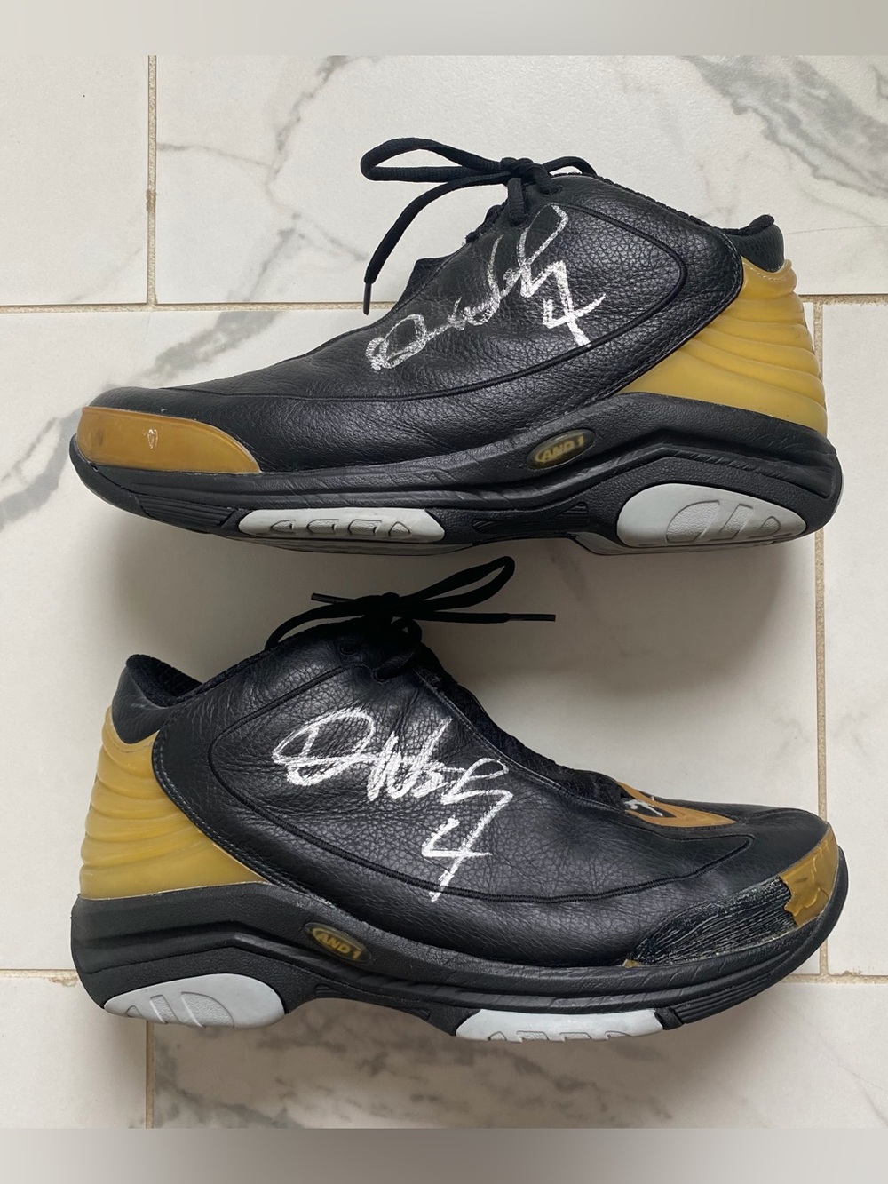 Vintage 1990s 90s AND1 Basketball Sneakers Game Used Worn Signed David Wesley #4